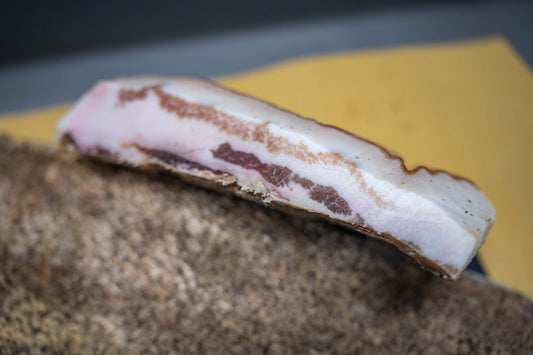 Pancetta tesa stagionata umbra affettata sottovuoto — Lu Pizzicarolo, Papigno