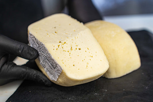 Caciotta Umbra Semistagionata — foto 1 | Lu Pizzicarolo